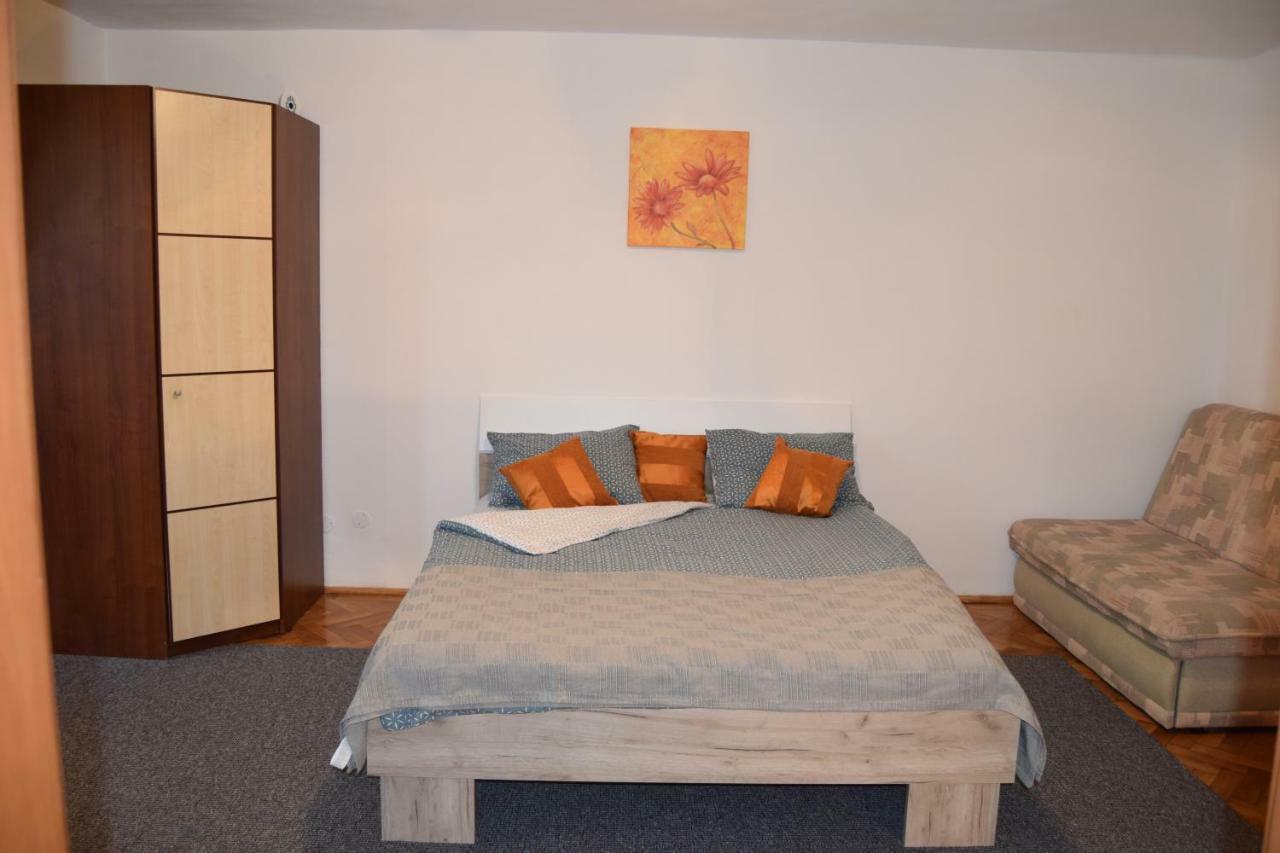 Central Appartment St'S Martin Church Brašov Exteriér fotografie