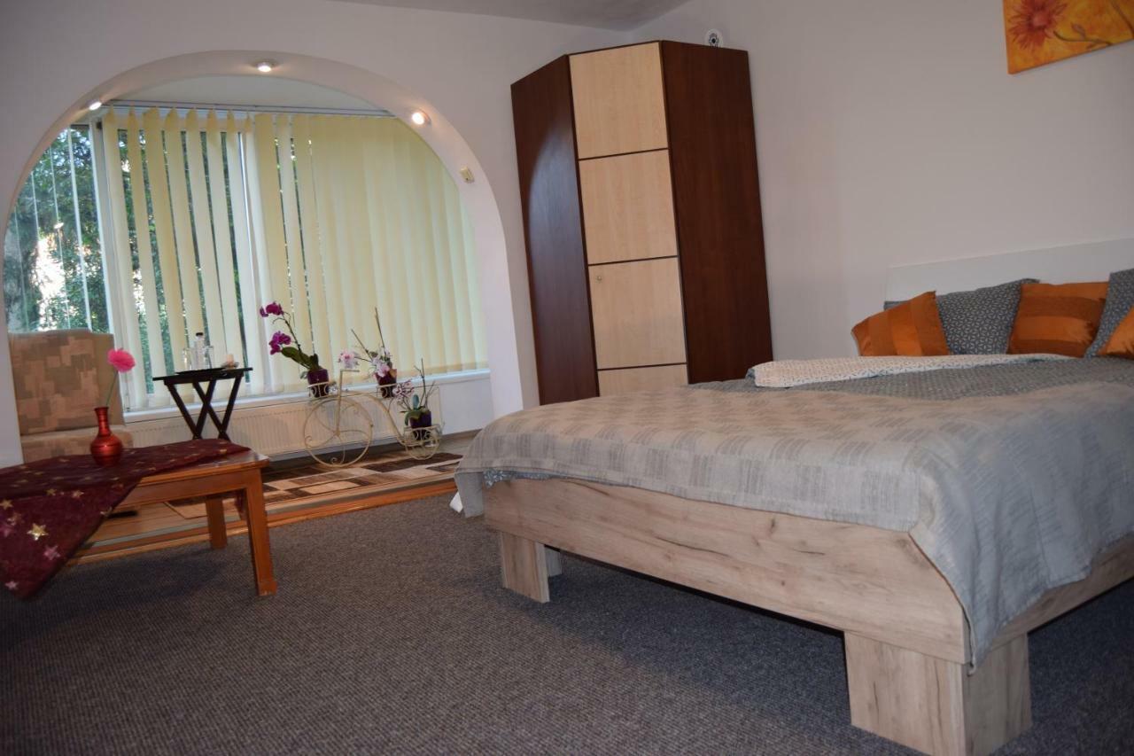Central Appartment St'S Martin Church Brašov Exteriér fotografie